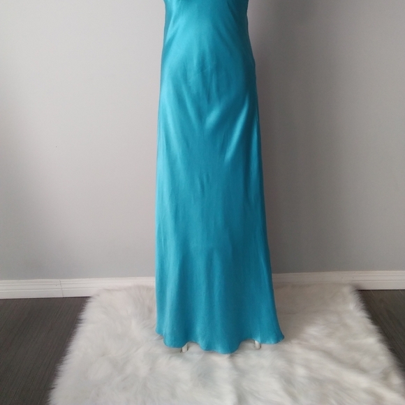 DAVE & JOHNNY -Silk Formal Gown - Picture 8 of 14